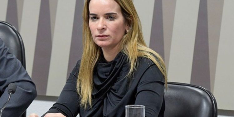 Mídia nacional repercute críticas de hematologistas ao relatório de Daniella que propõe a venda de sangue