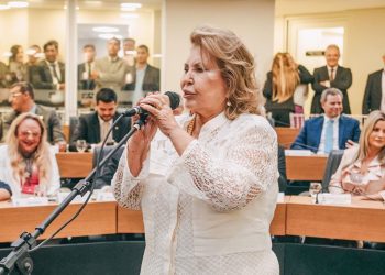 Na Assembleia, deputada Francisca Motta repercute abertura oficial da Festa da Guia