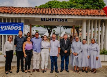 Durante abertura da Feira do Lar da Providência, Cícero Lucena diz que Prefeitura vai ajudar a instituição e ampliar assistência aos idosos