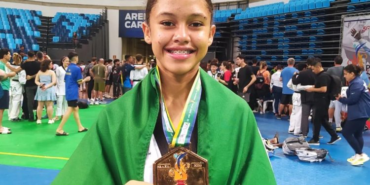 Atleta santa-ritense lidera ranking brasileiro de taekwondo com medalhas de ouro e bronze conquistadas na Argentina e Rio de Janeiro