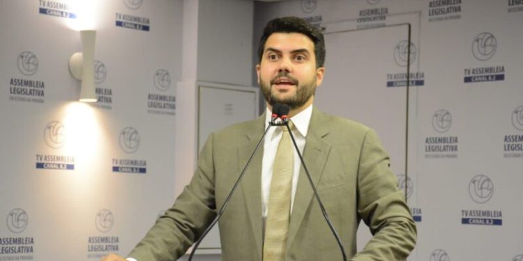 Wilson Filho protocola Projeto de Lei que estabelece prazo de 24h para emissão de medidas protetivas