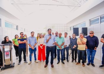 Prefeito em exercício entrega a USF Integrada Valentina totalmente reformada para a população