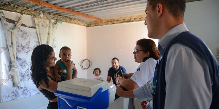 Coberturas vacinais estão melhores que em 2021 e 2022, diz SBIm