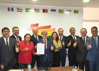 Consórcio Nordeste e Banco Mundial firmam parcerias nas áreas de energias renováveis, tecnologia, meio ambiente e infraestrutura hídrica