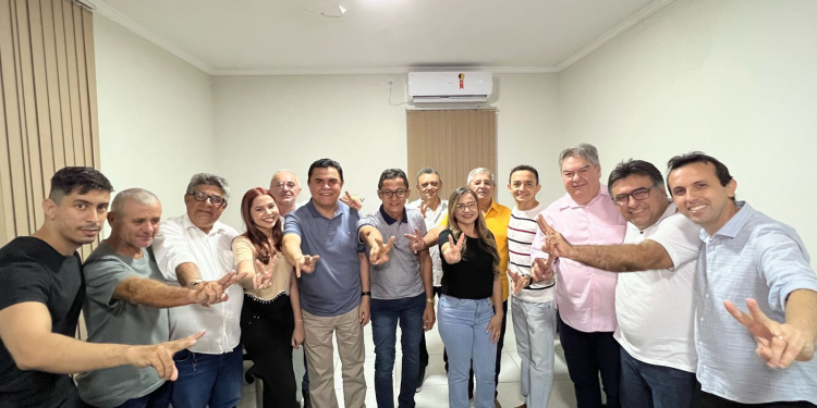 Prefeita de São Domingos anuncia apoio a Wilson Santiago: “Seu histórico de trabalho foi decisivo”