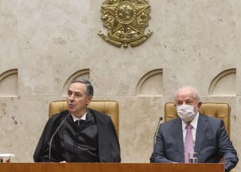 Barroso afirma que Forças Armadas não sucumbiram ao golpismo
