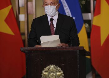 Lula diz que gênero e cor não serão critério para indicação ao STF