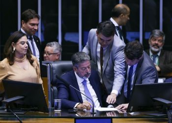 Câmara Federal conclui votação do projeto que altera regras eleitorais