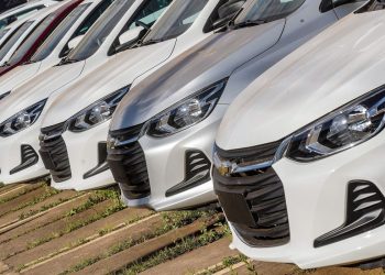 Vendas de automóveis no Brasil têm alta de 9,2% no ano