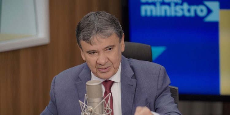 Vamos novamente tirar o Brasil do mapa da fome, diz Wellington Dias