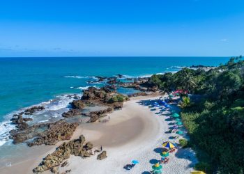 Praia de Tambaba sedia Torneio Open de Surf Naturista neste fim de semana