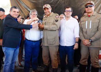João Azevêdo entrega reforma e ampliação da 2ª Companhia Independente de Bombeiro Militar de Catolé do Rocha e viatura de resgate