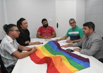 Presidente da CMJP recebe representantes da população LGBTQIAP+