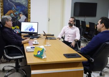 Em reunião com João Azevêdo, presidente do CLP destaca eficiência de políticas públicas e avanço da Paraíba no Ranking de Competitividade