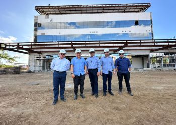 Murilo visita obras do Hospital da Unimed de CG e destaca importância para pediatria