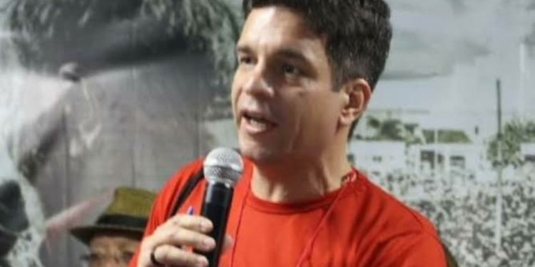 Por onde anda o ex-deputado estadual Rodrigo Soares?