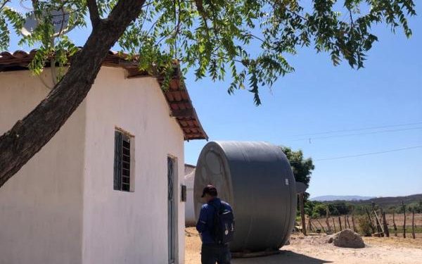 Em convênio com a CODEVASF, Prefeitura de Patos entrega 90 cisternas às famílias da zona rural