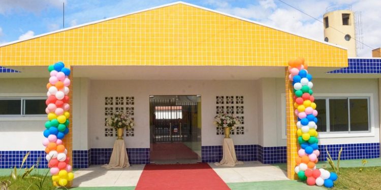Governo do Estado inaugura creche e beneficia mais de 380 crianças, em Salgado de São Félix
