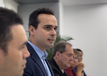 Vice-governador busca cooperação com empresa chinesa para ampliar e facilitar o acesso a medicamentos contra câncer