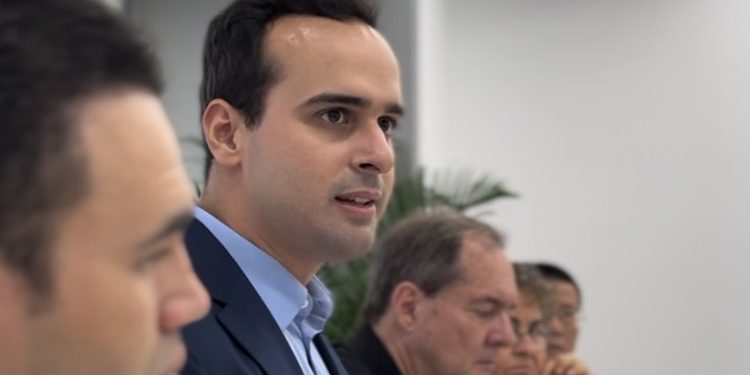 Vice-governador busca cooperação com empresa chinesa para ampliar e facilitar o acesso a medicamentos contra câncer