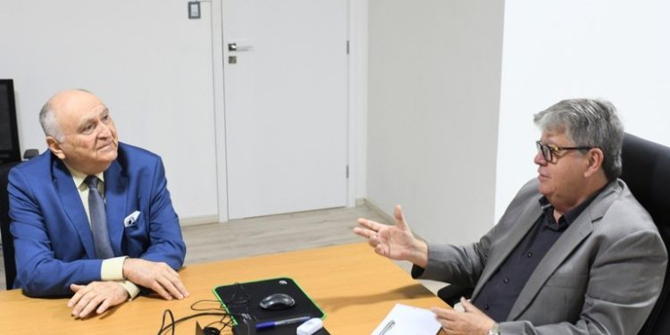 Governador recebe visita do presidente do TCE e destaca importância do diálogo entre as instituições no desenvolvimento da Paraíba