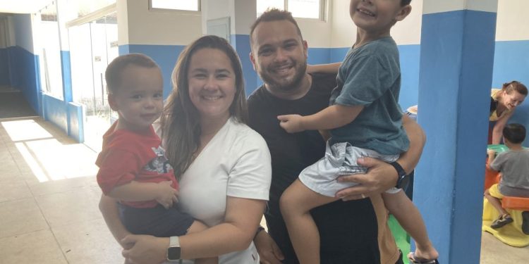 Famílias atendem ao chamado e participam do ‘Dia D’ de multivacinação para crianças e adolescentes