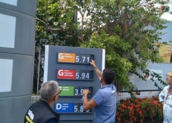 Procon-JP fiscaliza postos para garantir redução no preço da gasolina e coibir aumento irregular no diesel