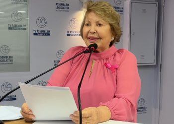Outubro Rosa: Deputada Francisca Motta reforça luta pela implantação de radioterapia no Sertão
