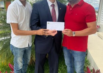 Veneziano filia ao MDB o prefeito Olinaldo Martins, de Sobrado: “Essa parceria vai muito longe; estou em casa”, afirma o gestor
