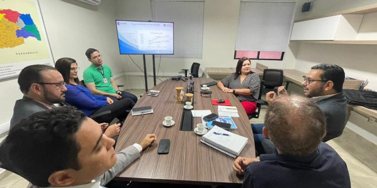 Dirigentes da Cagepa  mostram êxito de programas da empresa ao MP de Contas