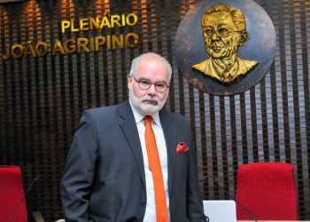 Nomeado novo procurador-geral do Ministério Público de Contas