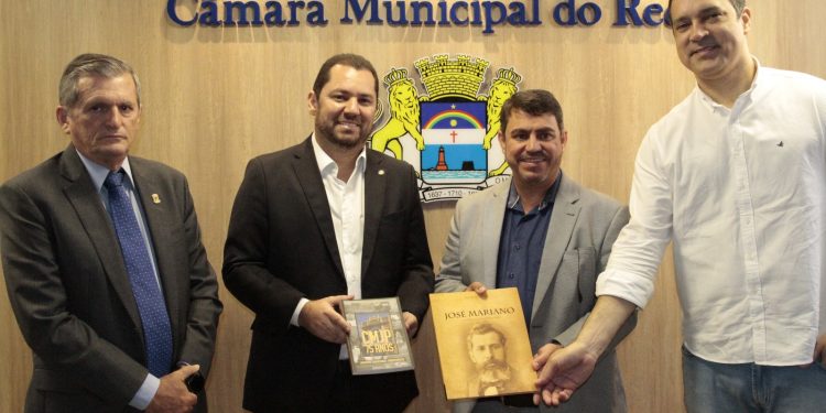 Vereadores de João Pessoa colhem experiências de Recife voltadas para recuperação do Centro