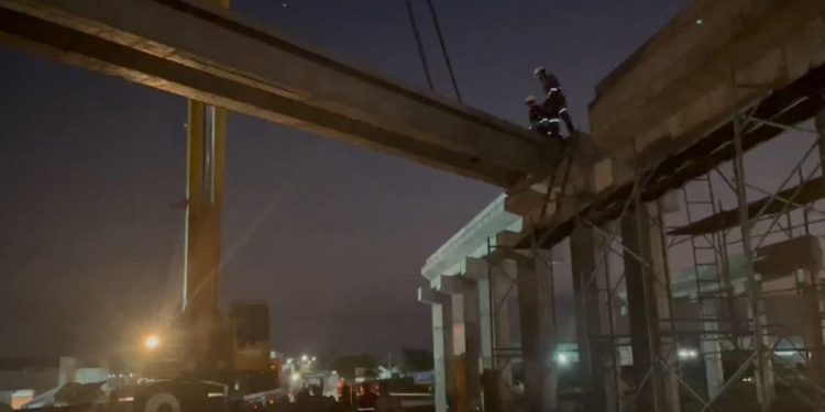 Veneziano confirma que içamento das vigas do 1º viaduto da duplicação da BR 230 em Campina Grande será concluído neste final de semana