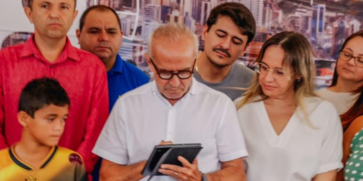 Cícero Lucena autoriza construção de uma USF em Mumbaba e reforça compromisso de cobrir 100% da cidade com serviços de saúde