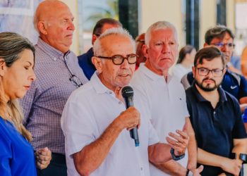 Cícero autoriza obras em mais nove ruas e programa de pavimentação da Prefeitura completa 25 bairros 100% pavimentados