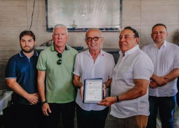 Cícero Lucena autoriza construção de 3 projetos de empraçamento e pavimentação de 10 novas ruas nos Bancários