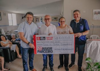 Empregabilidade, assistência social e cidadania: Cícero Lucena leva serviços que beneficiam moradores dos Bancários