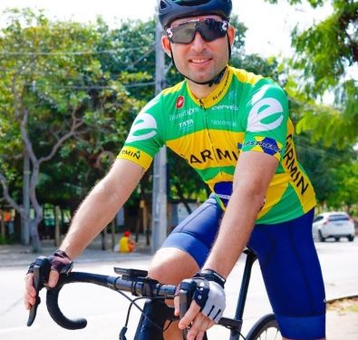 Michel Henrique instala frente parlamentar em defesa do ciclismo durante solenidade na Capital
