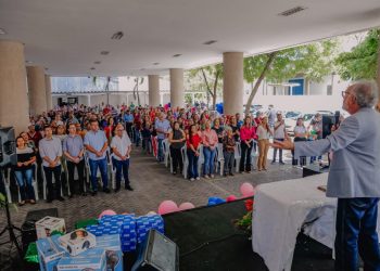 Cícero destaca empenho dos servidores municipais nos avanços conquistados pela cidade em todas as áreas