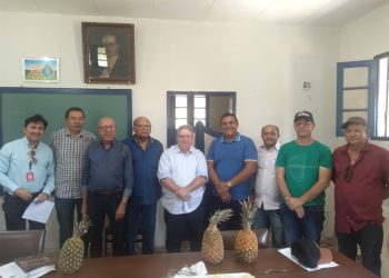 Secretário de Agricultura do Estado visita Sapé para discutir implantação de polo de mandiocultura
