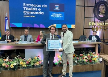 Veneziano recebe título de cidadania de Patos e reafirma compromisso com desenvolvimento da cidade