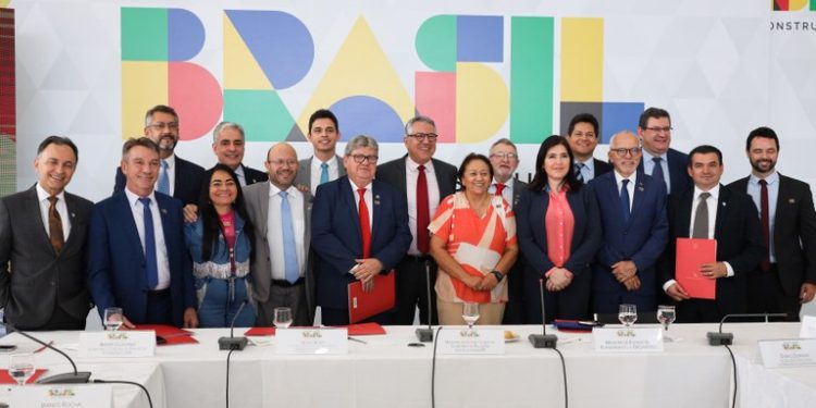 João Azevêdo participa de instalação do Conselho da Federação, em Brasília