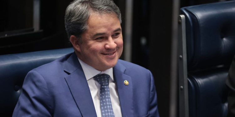 Efraim anuncia repasses para a Paraíba: “Faço questão de trabalhar junto aos municípios”