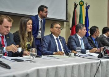 ALPB realiza sessão itinerante em Cajazeiras e aprova reajuste para professores prestadores de serviço