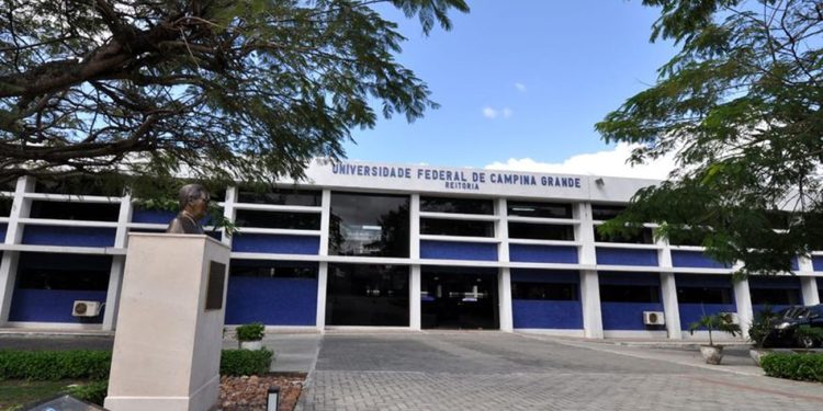 UFCG abre 99 vagas para professor efetivo em diversas áreas