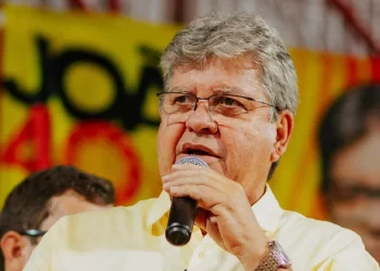João Azevêdo celebra 1 ano de reeleição: “a Paraíba me deu a honra de seguir cuidando do nosso estado”