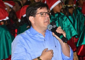 Prefeito paraibano anuncia mais cortes de terceirizados e justifica: “manter as contas equilibradas”