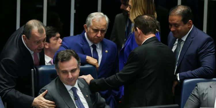 Senado aprova desoneração da folha de pagamentos de 17 setores