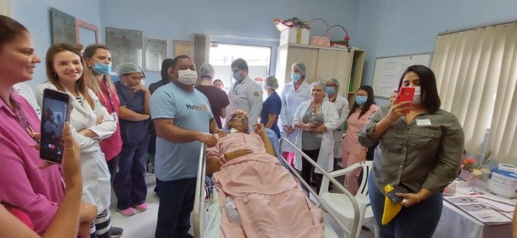 Paciente internada no Hospital Edson Ramalho realiza sonho de se casar após 17 anos de união