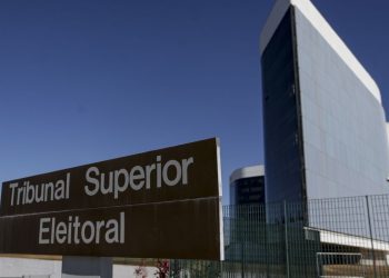 TSE aprova regras para restringir live eleitoral em residência oficial